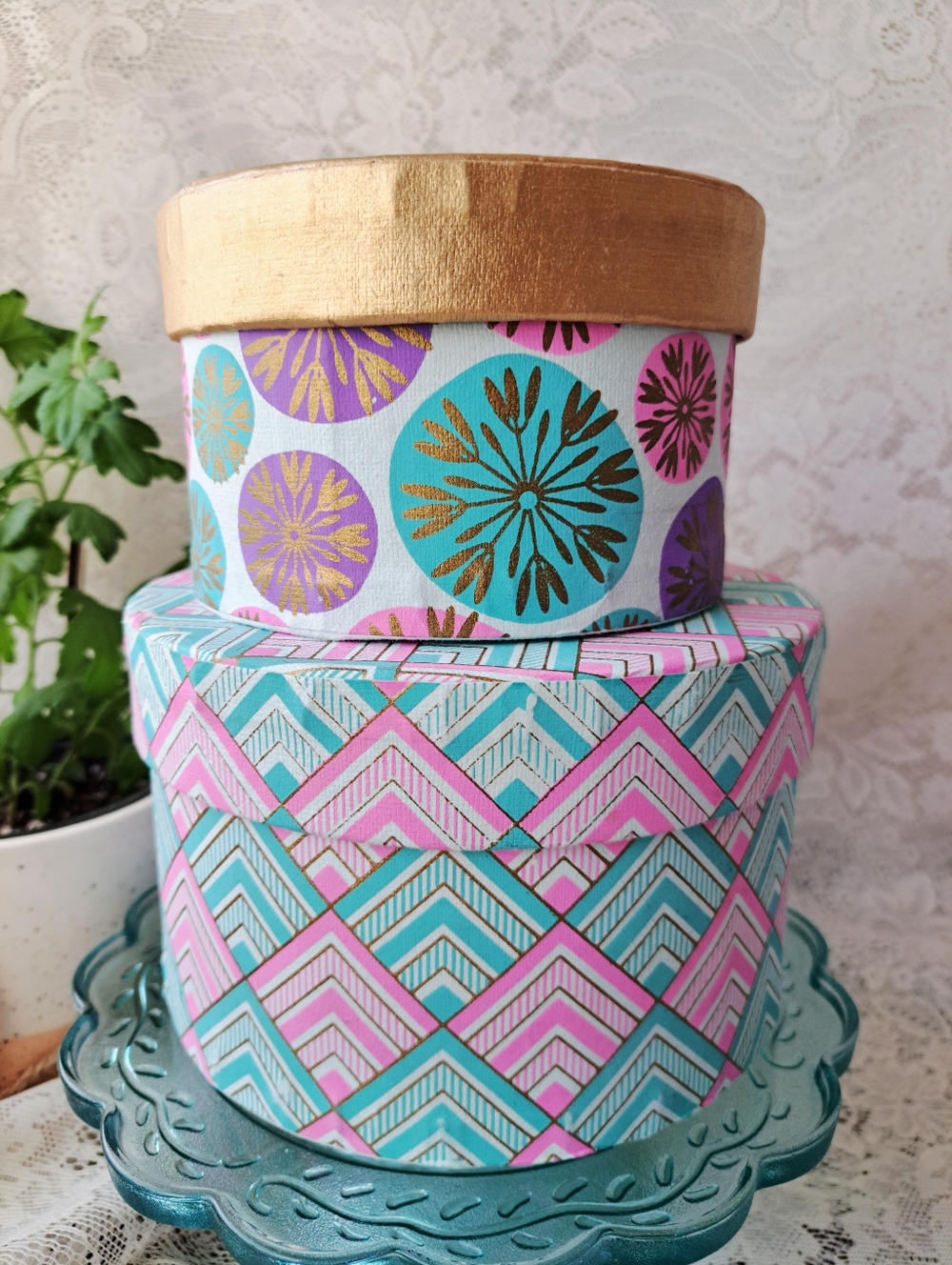 Cute Round Decorative Paper Storage Gift Box 6" 5" Two Pink Blue Gold Geometric
